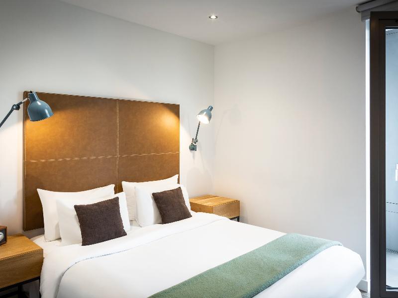 Aparthotel Adagio London Brentford Exteriör bild